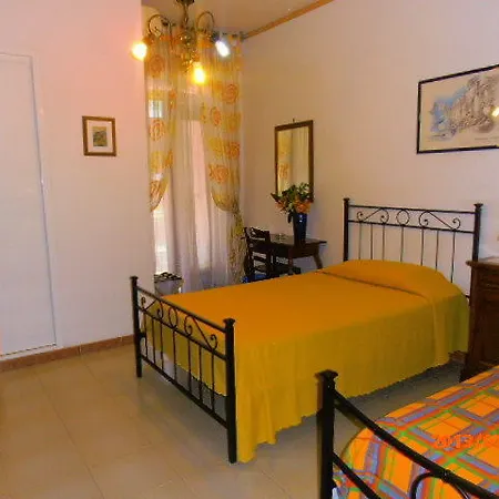 Bed & Breakfast Regillo Village
